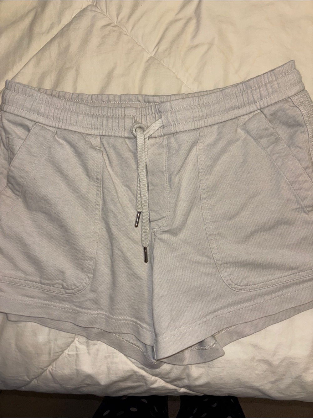 Athleta Farallon Heathered Shorts 10 wheat cream